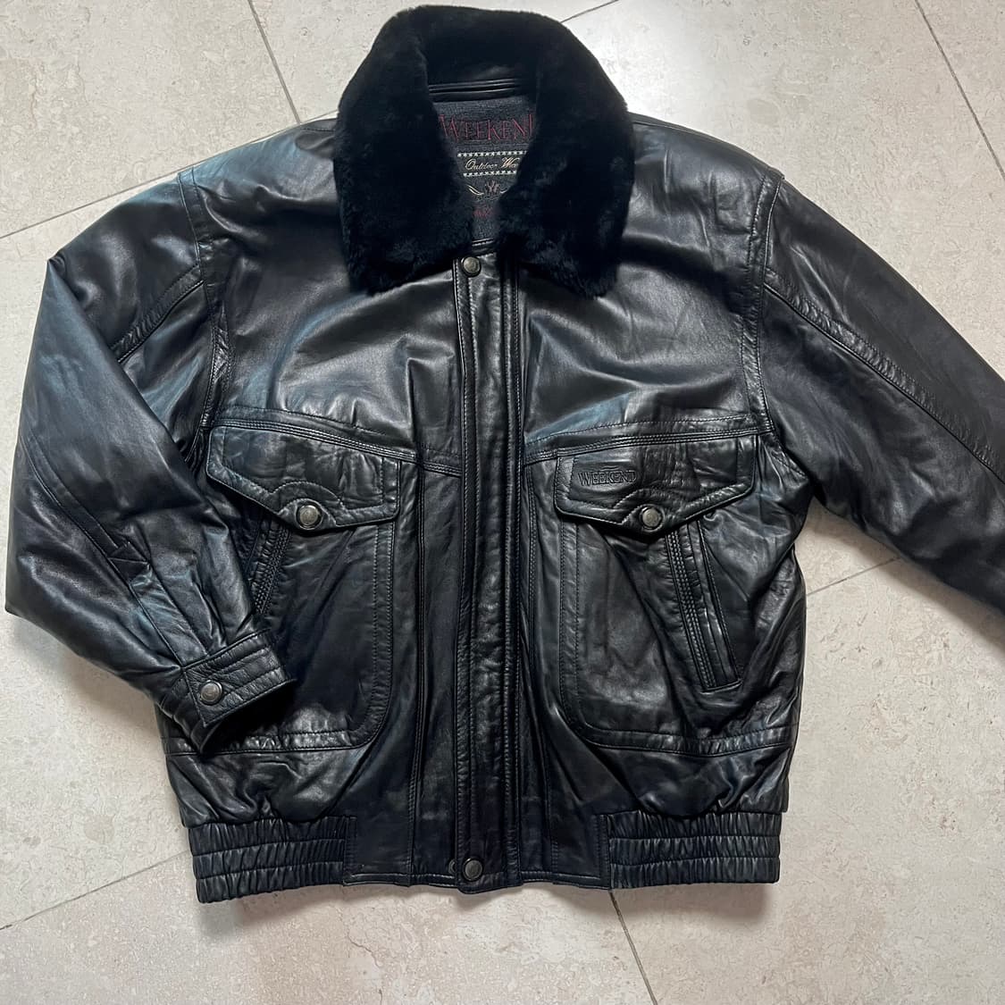 위켄드 양가죽 자켓 무스탕 (퍼 탈부착 가능) 상품이미지1
