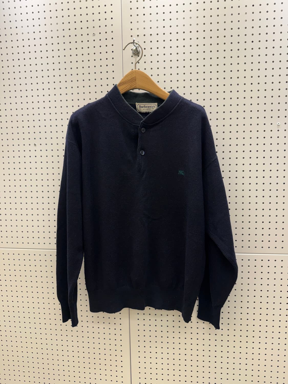 버버리 헨리넥 니트 네이비 U1221 상품이미지2