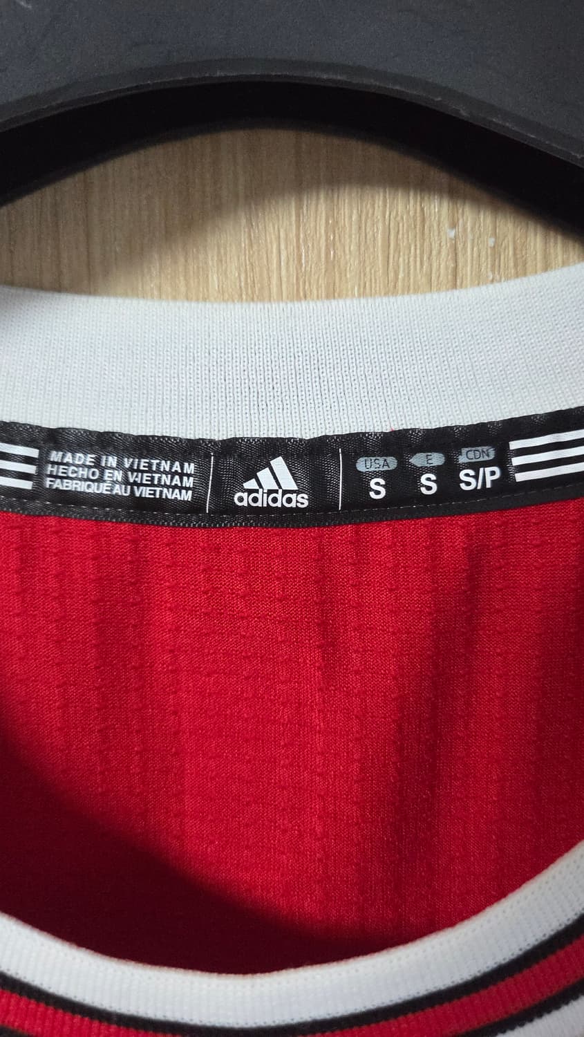 (착샷) 아디다스 시카고 불스 유니폼 스윙맨 데릭 로즈 상품이미지5