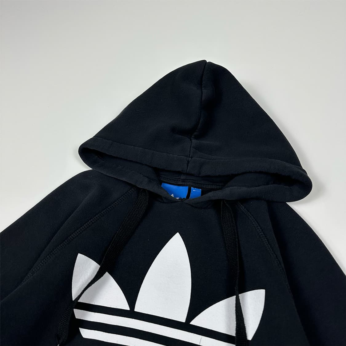 아디다스 오리지널 로고 후드티 상품이미지3