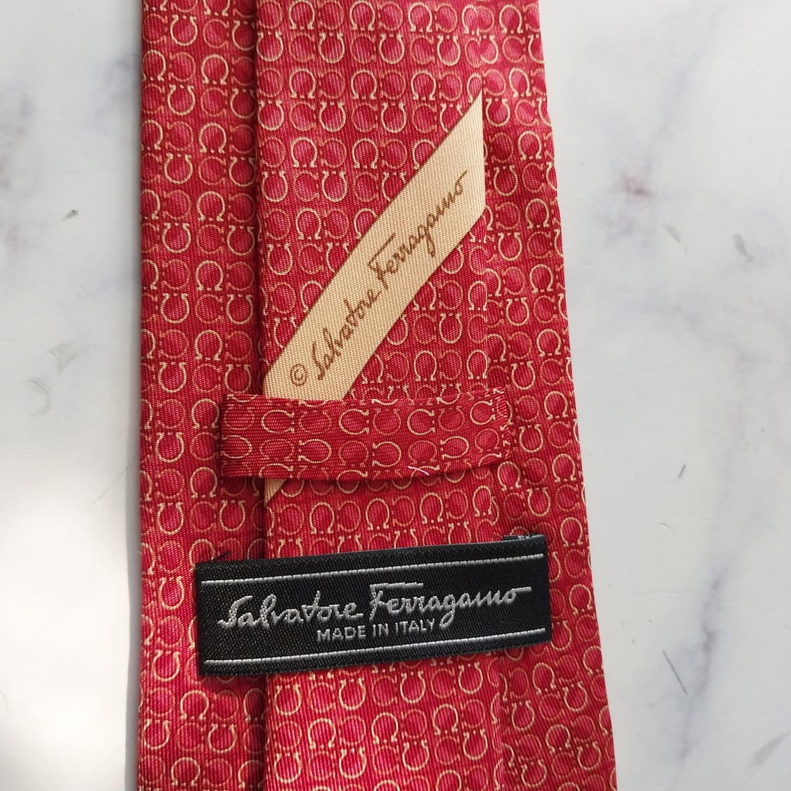 살바토레 페라가모 실크 간치니 패턴 넥타이 8.8cm A+등급 K2148 상품이미지5