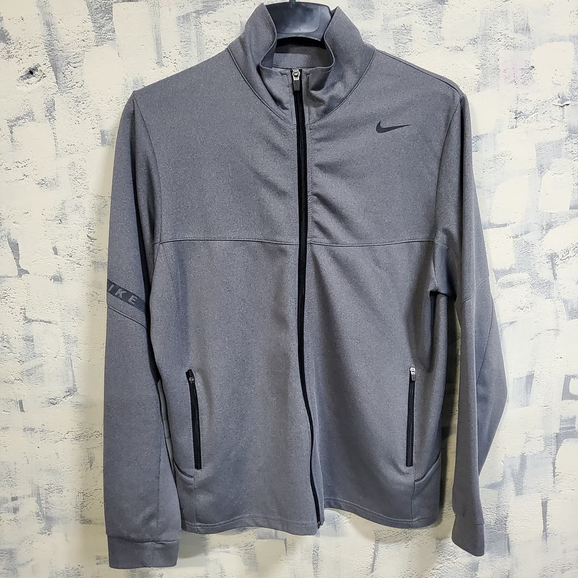 나이키  스우시 그레이 트랙 자켓  상품이미지1