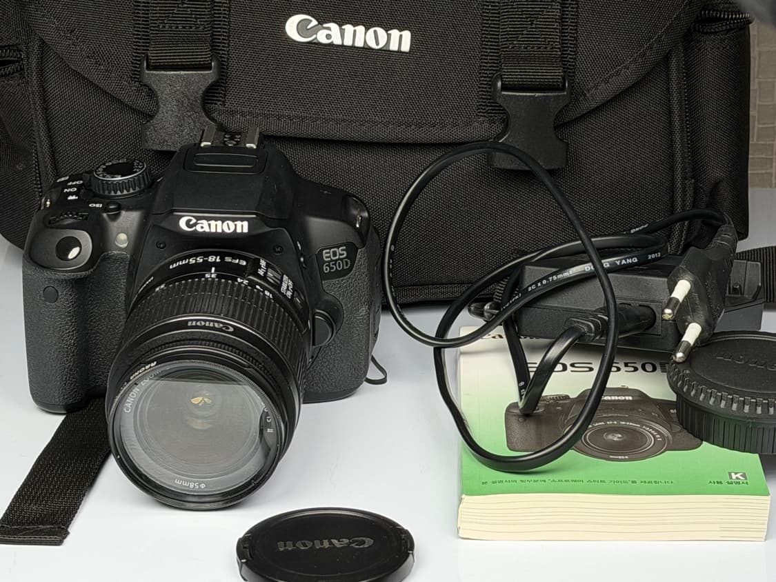 캐논 EOS 650D DSLR 카메라 상품이미지1