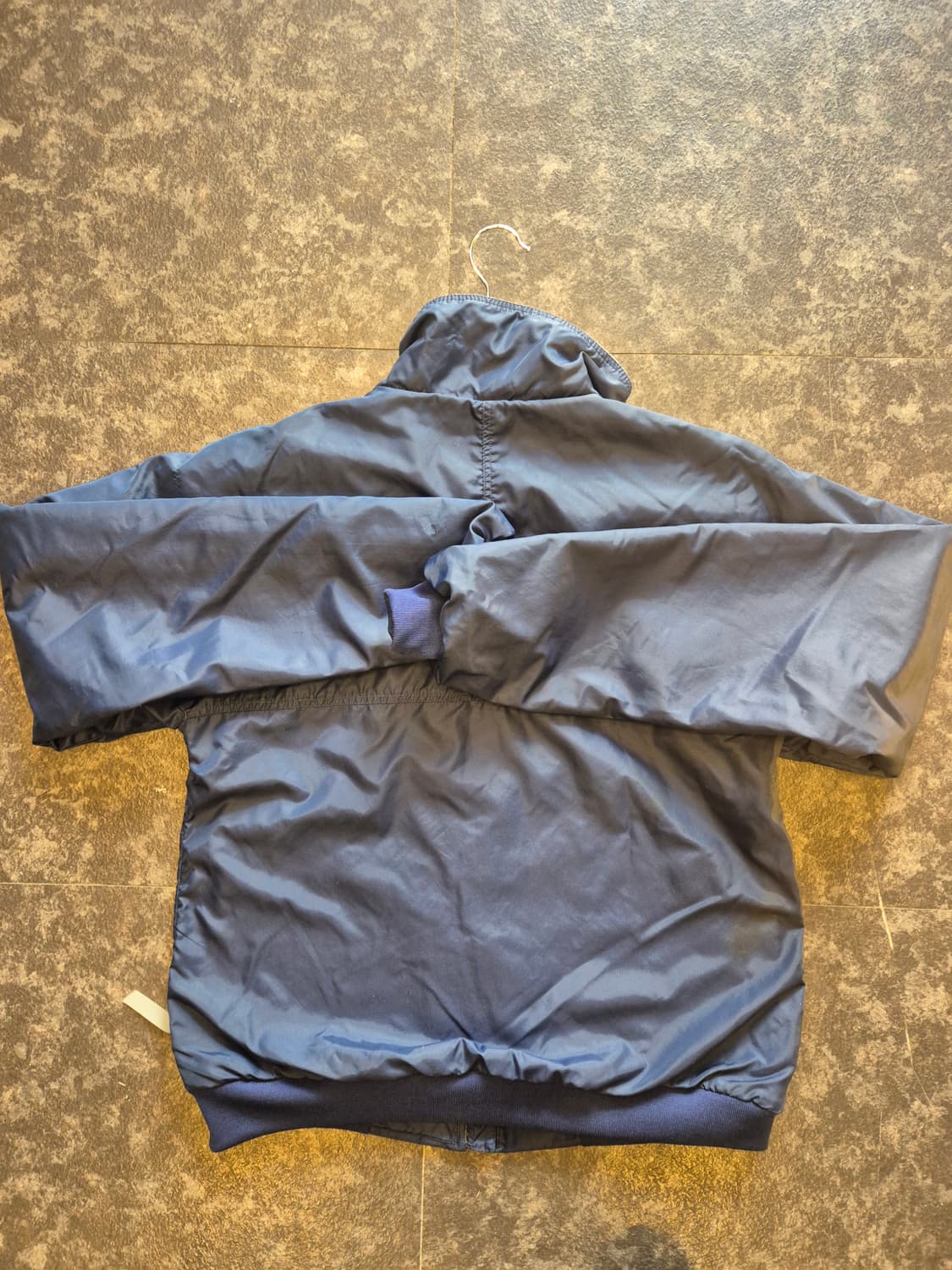 파타고니아 쉘드 신칠라 여성 자켓 네이비 색상 상품이미지5