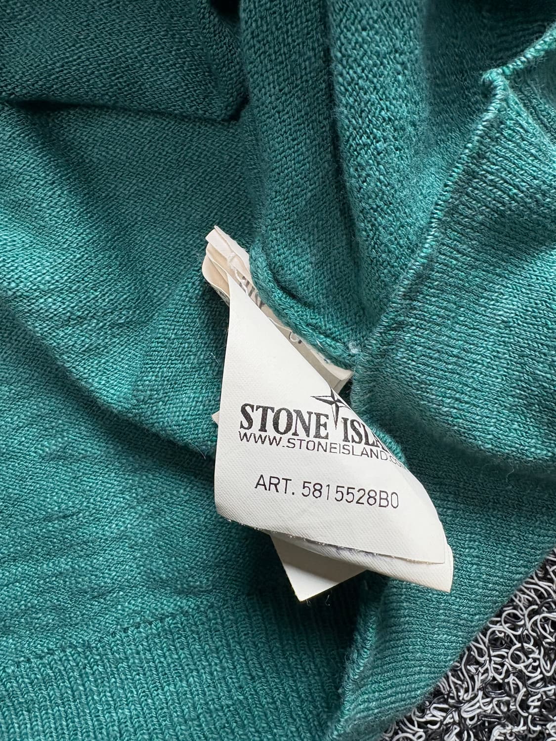 스톤아일랜드 정품 미니멀 딥그린 니트 2506 상품이미지4