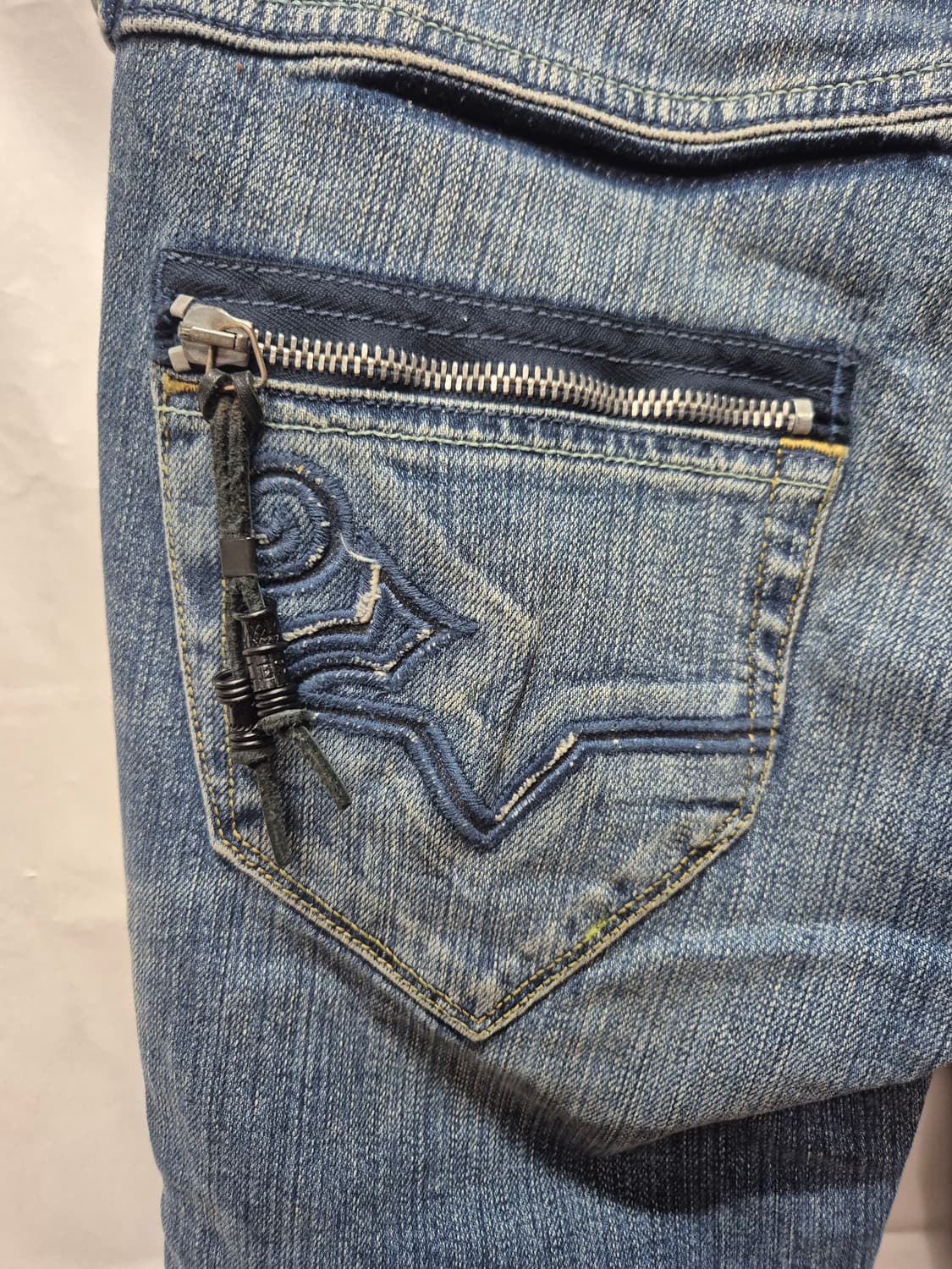 디젤 슬림핏 데님팬츠  상품이미지5