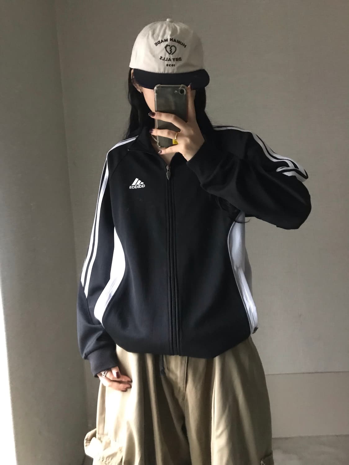 아디다스 검흰 져지 상품이미지1