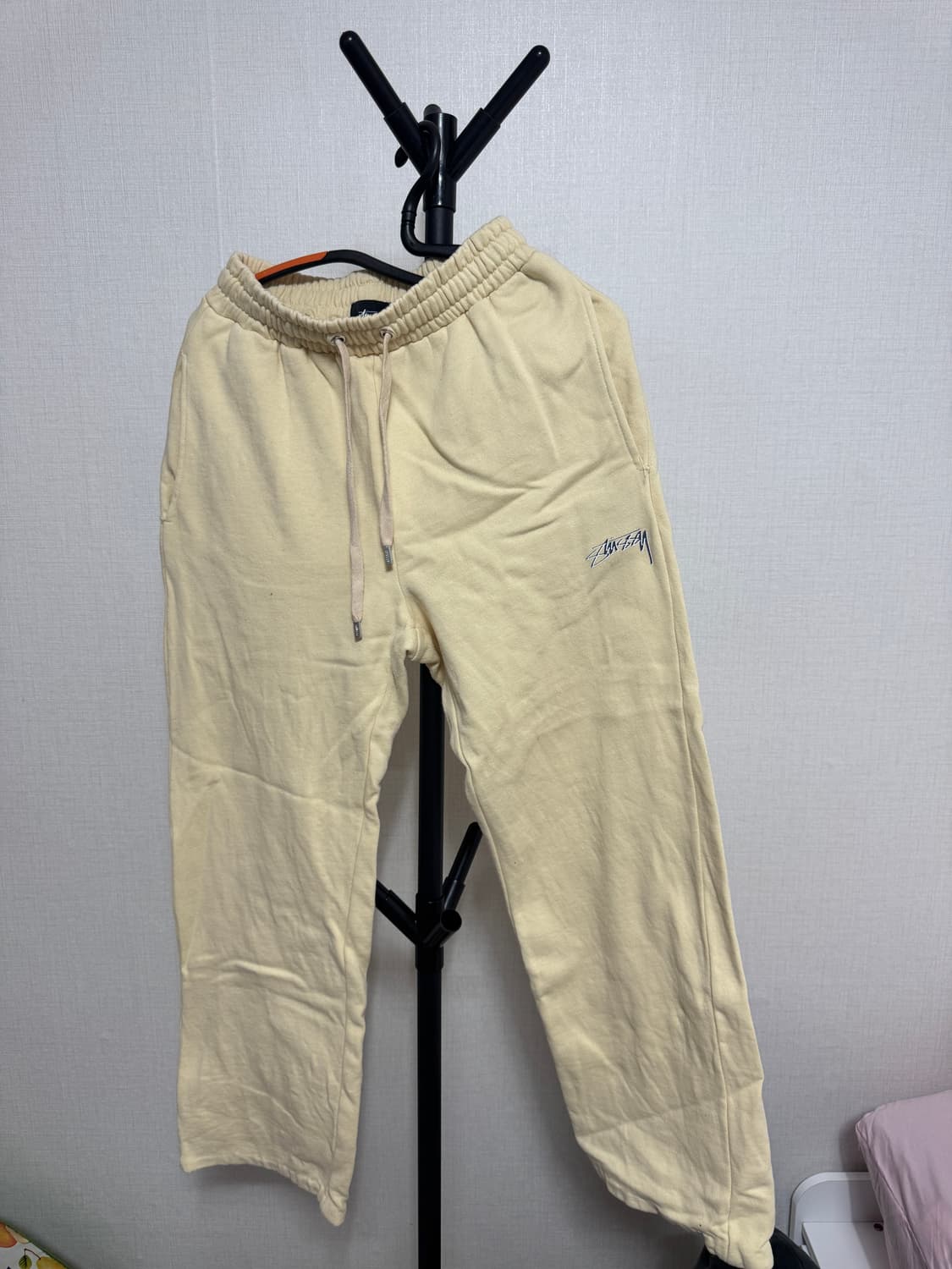 스투시 호주 일자핏 트레이닝 팬츠 상품이미지2