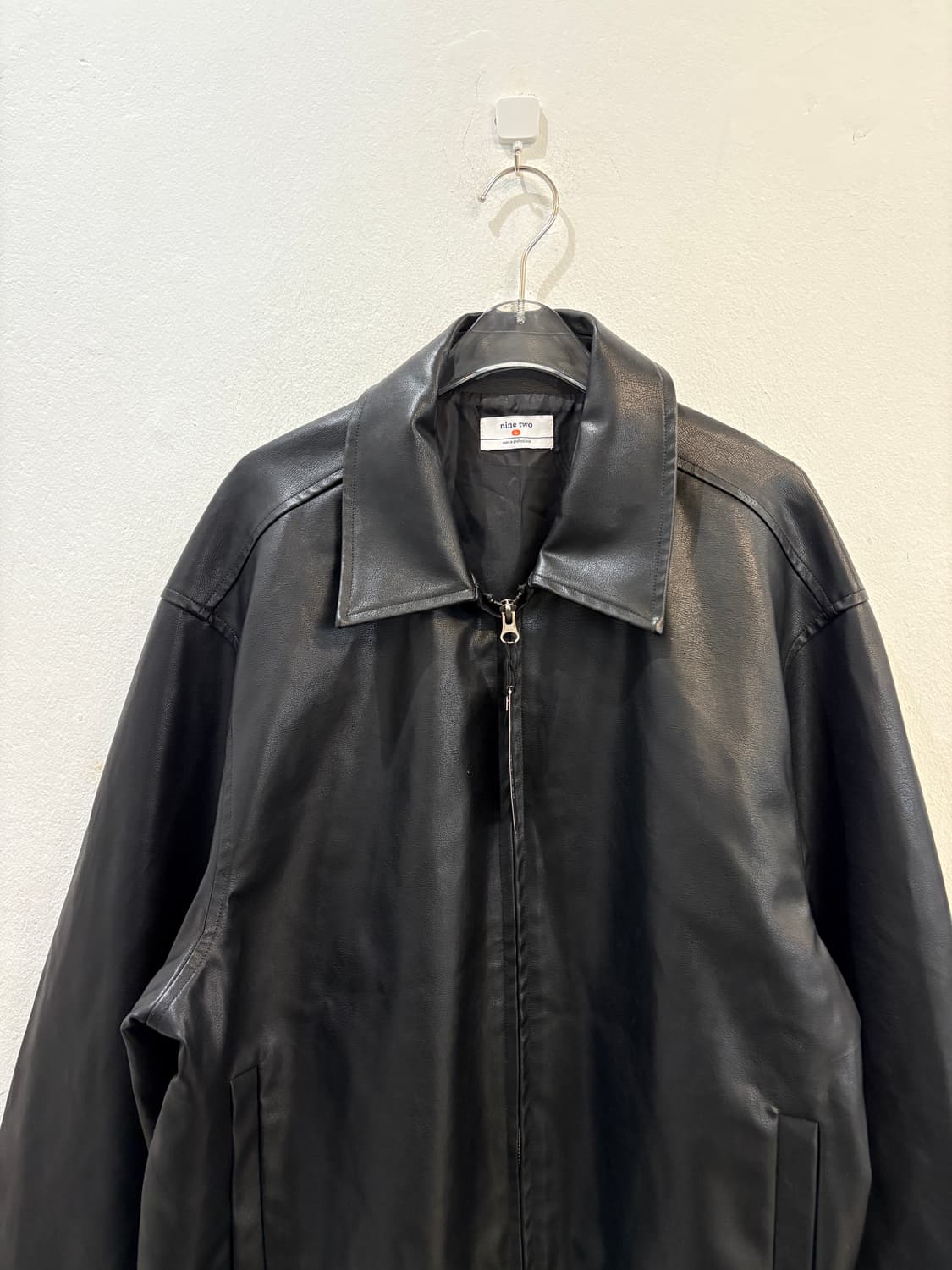 NINE TWO Leather Blouson 상품이미지2