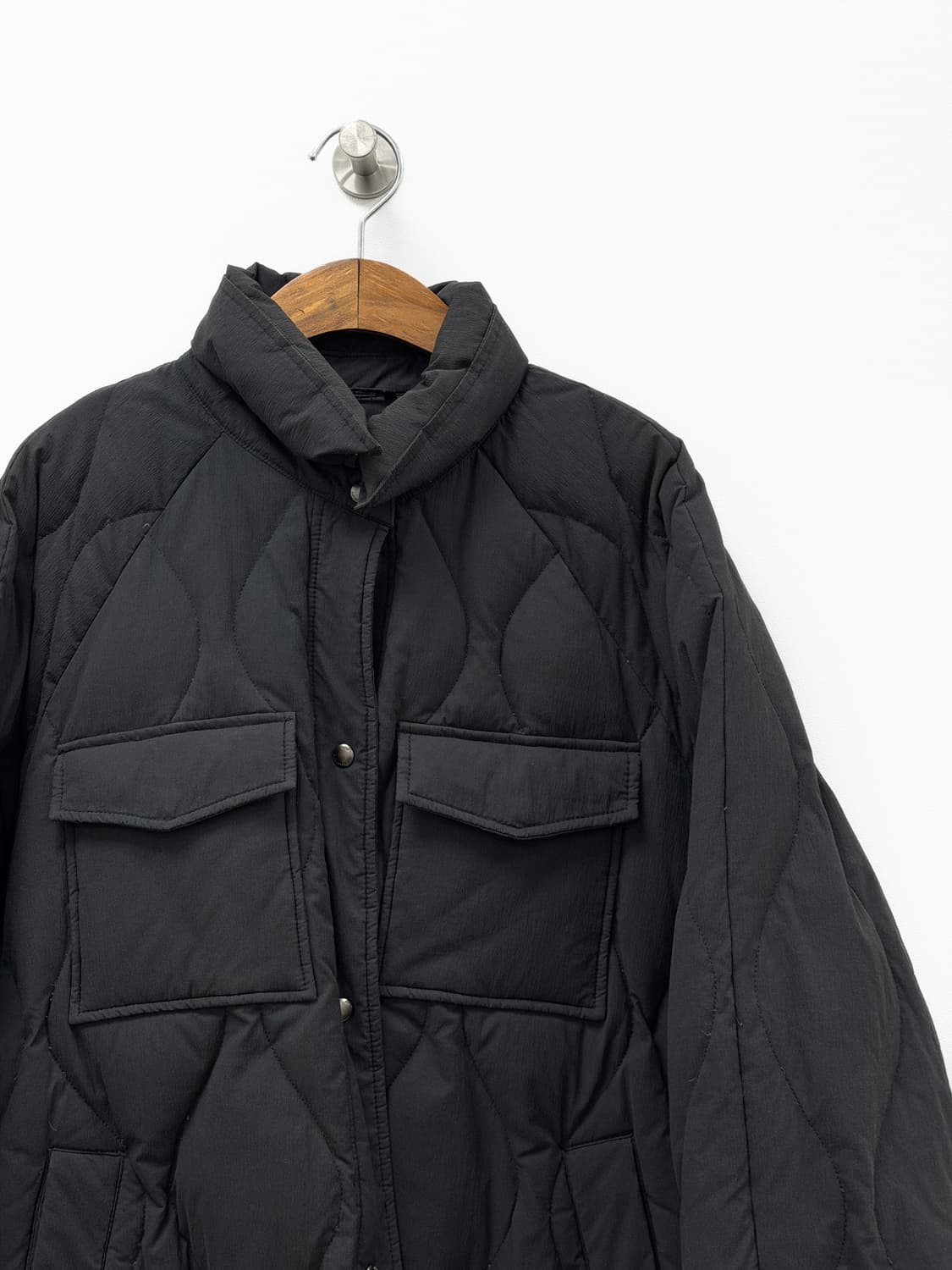 아떼 바네사브루노 블랙 퀼팅 구스 다운 자켓 상품이미지2