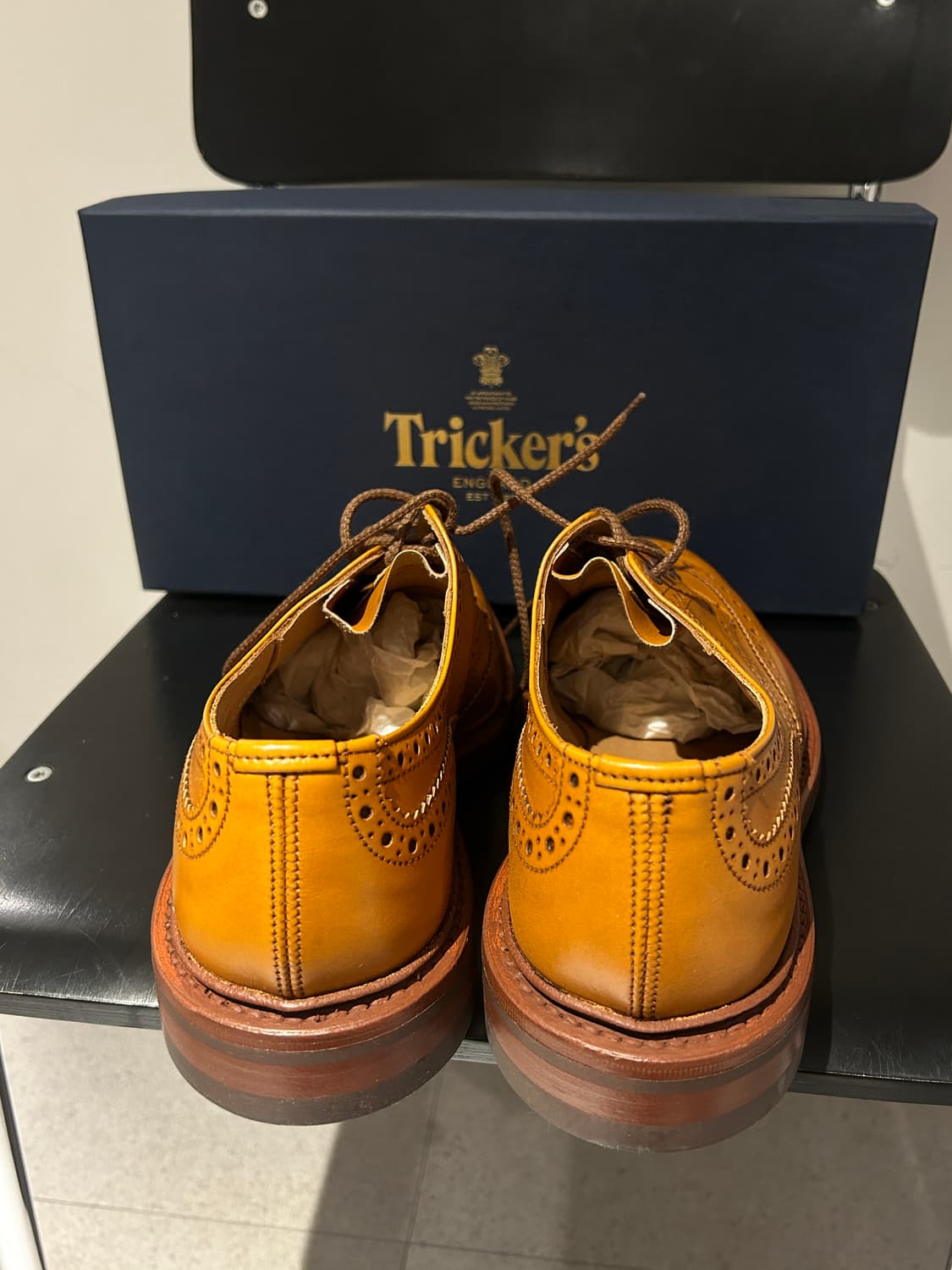 Tricker’s Acorn Antique Derby Brogues 상품이미지4