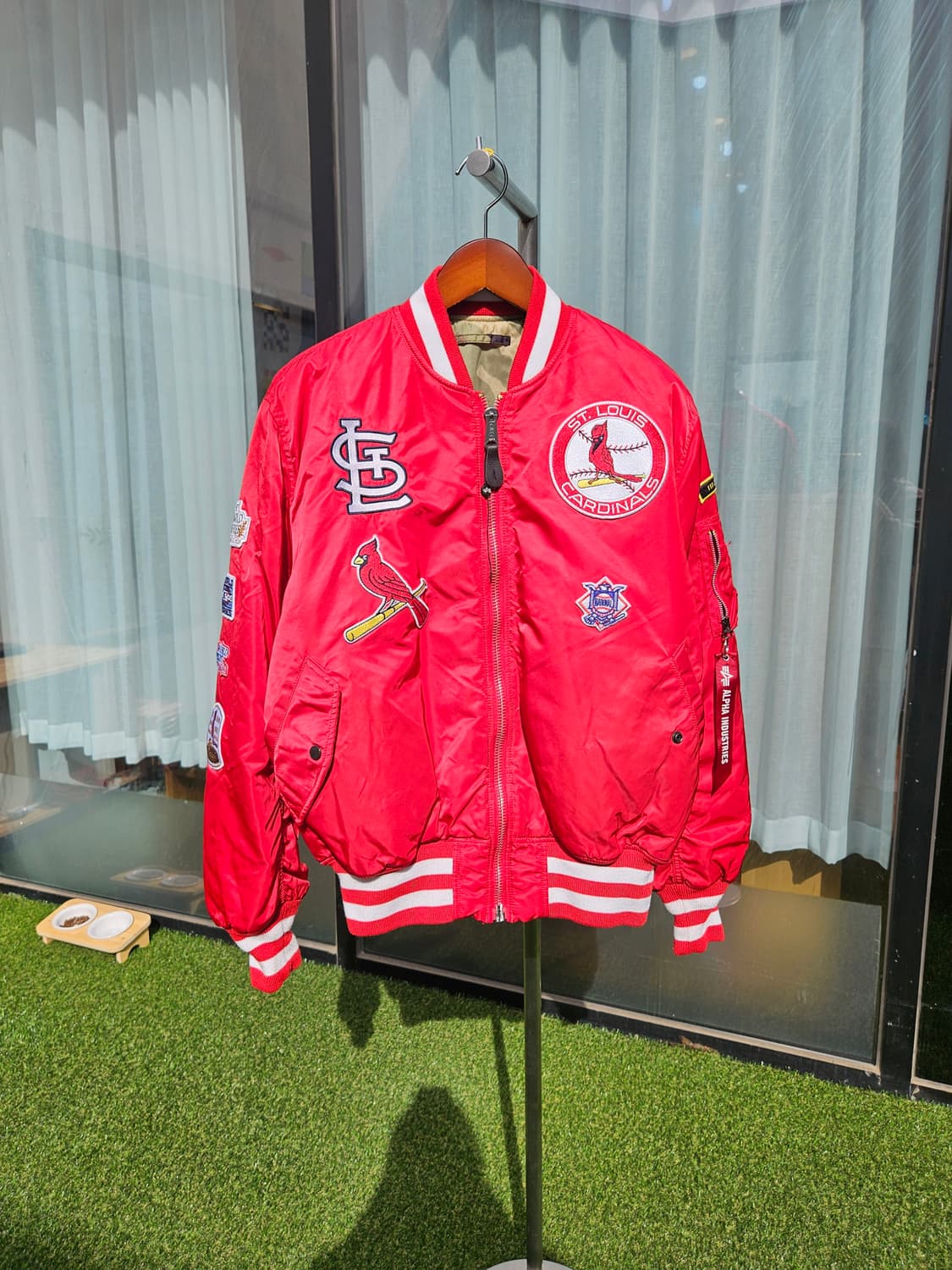 뉴에라 X 알파인더스트리 리버시블 봄버 자켓 상품이미지1