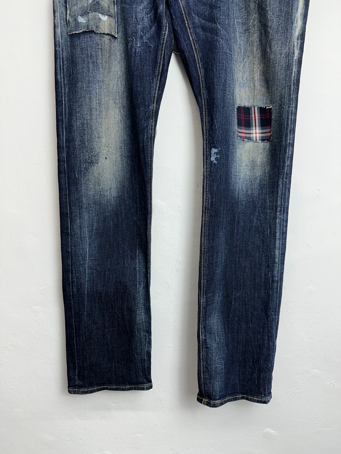 Armani Exchange Distressed Slim Denim (J 상품이미지6