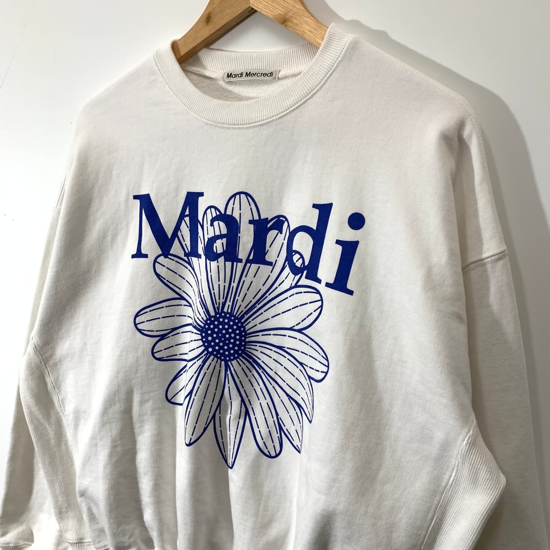 마르디 메크르디 맨투맨 상품이미지2