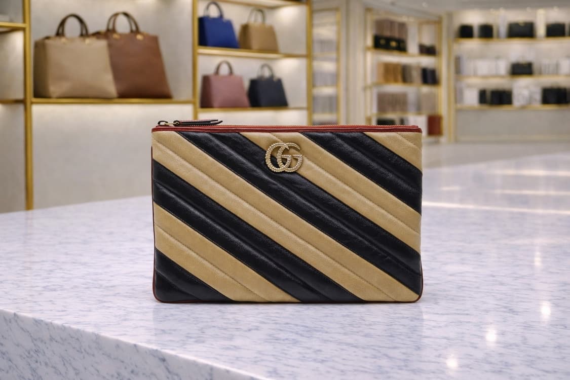 [A급] 구찌 투톤 GG 마틀라세 마몽 클러치 판매합니다!!! 상품이미지1