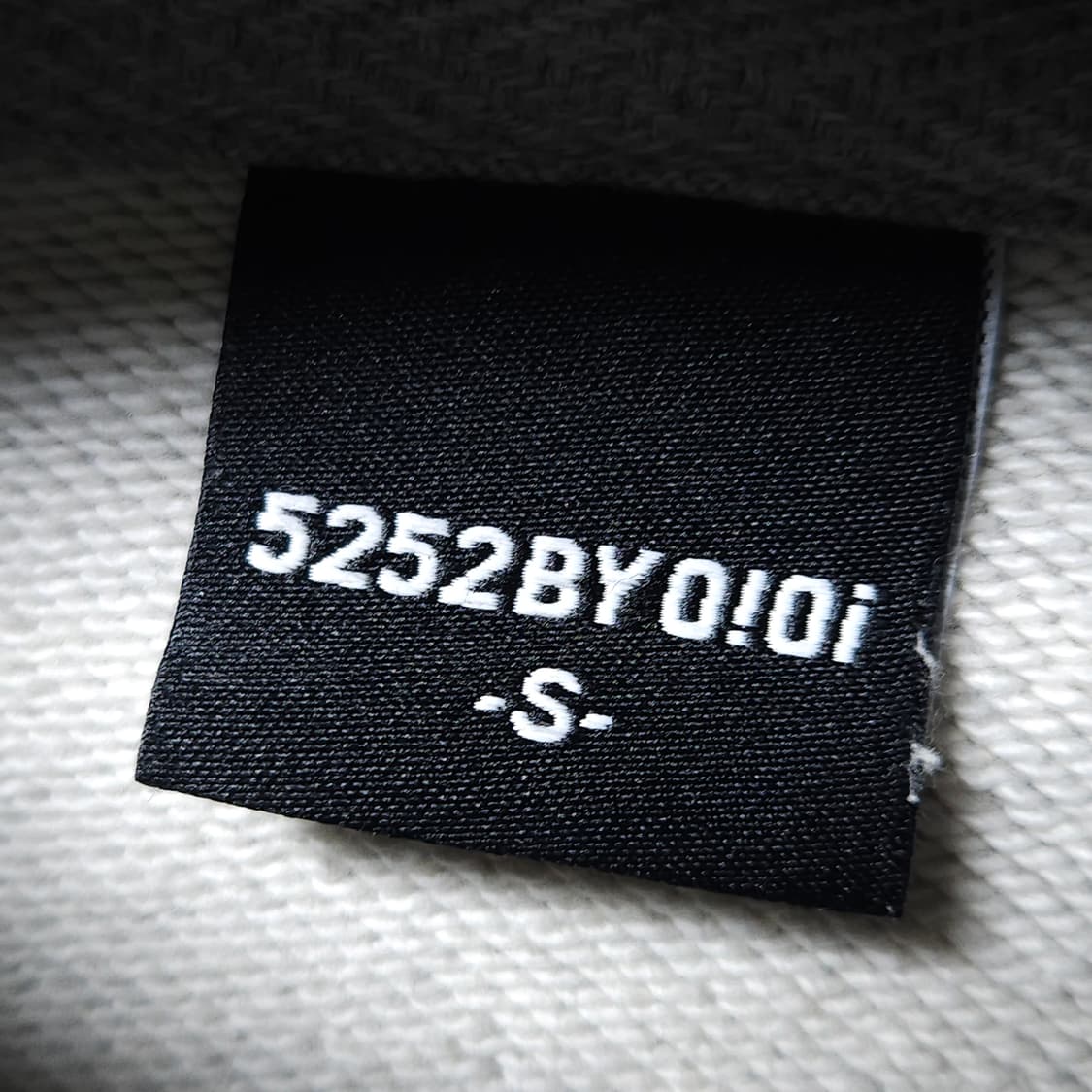 M ) OiOi 오아이오아이 회색 후드티 상품이미지3