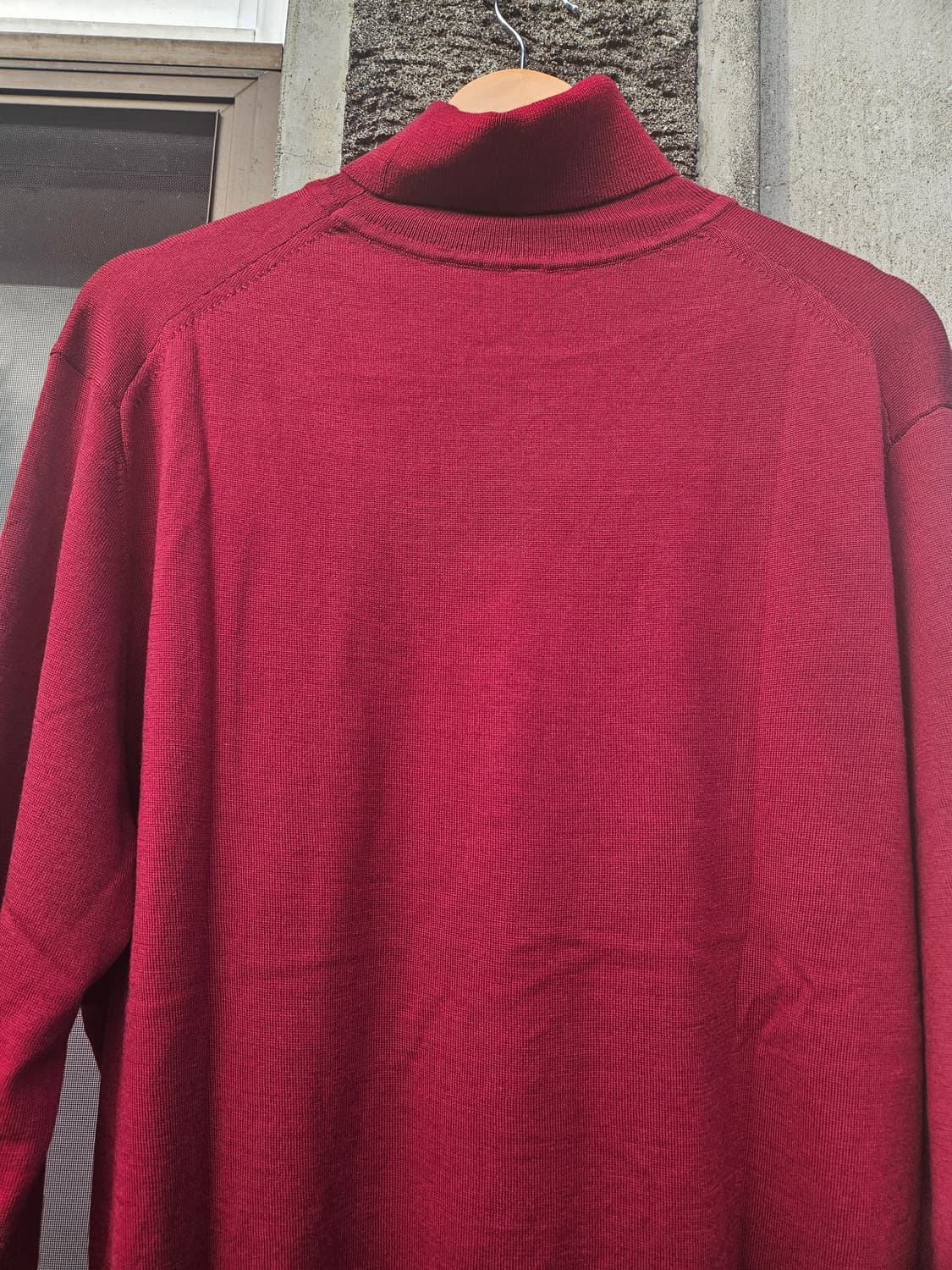 유니클로 메리노 터틀넥 스웨터 RED 2XL 상품이미지4