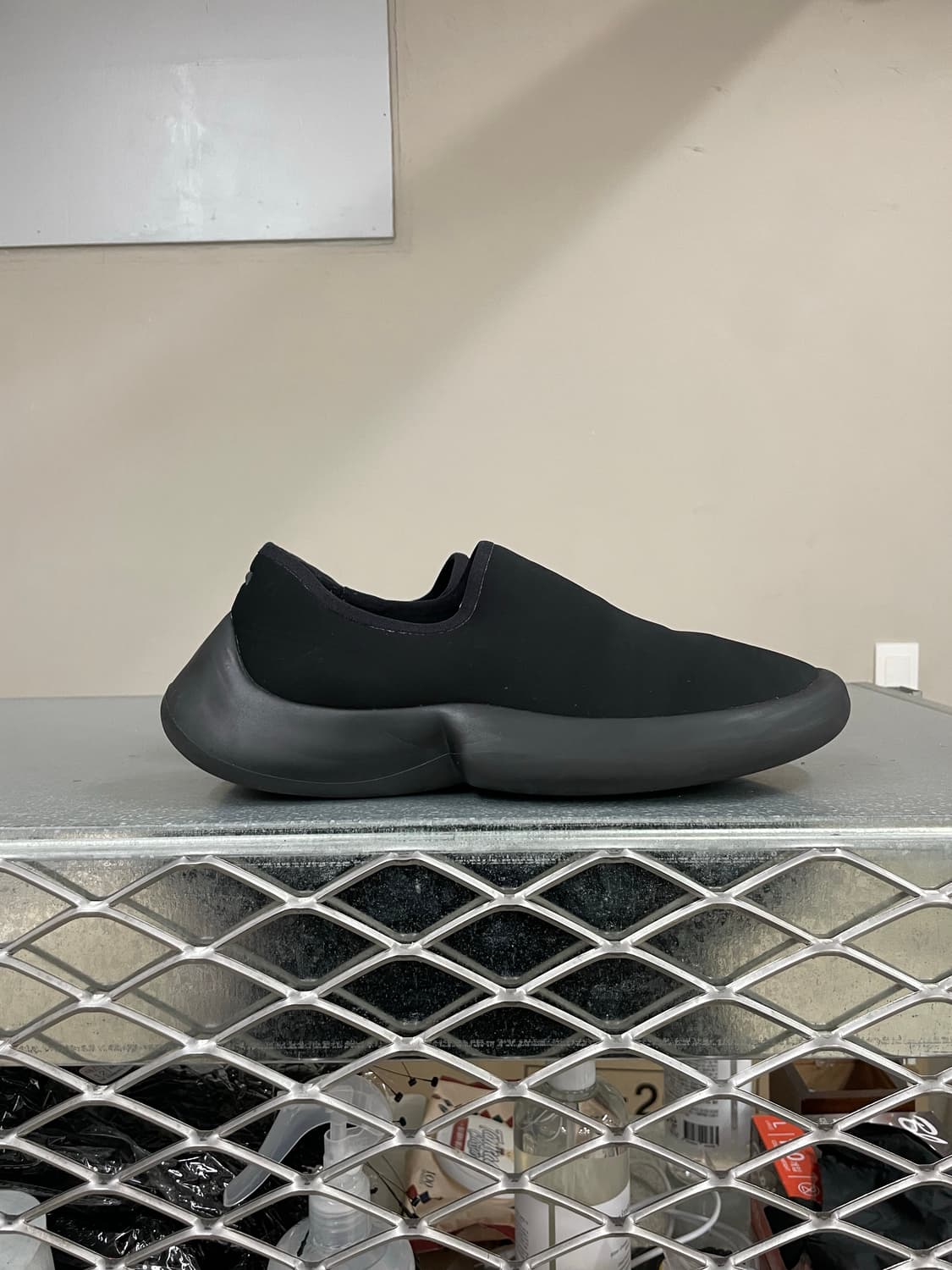 캠퍼 ABS 슬립온 블랙 43 상품이미지4