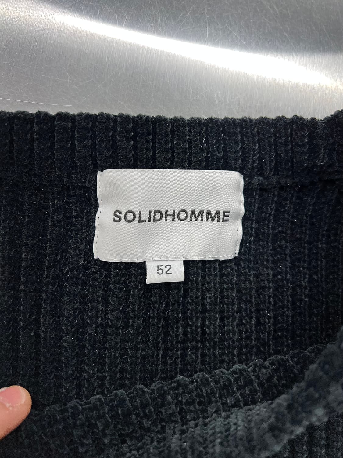 솔리드옴므 18fw 블랙 와플 벨벳 골지 니트 상품이미지7