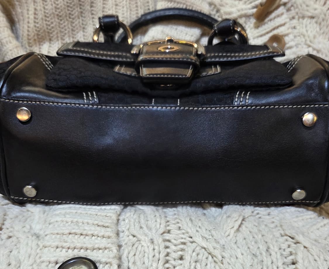 코치 로고패턴 블랙 토트백 상품이미지5