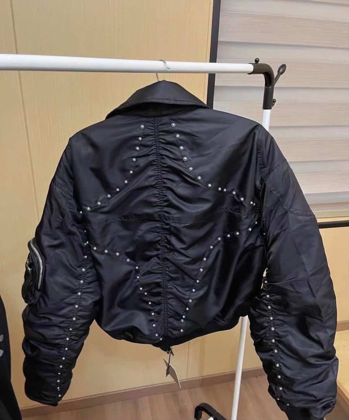 떠그클럽 윙리스 항공점퍼 블랙 상품이미지1