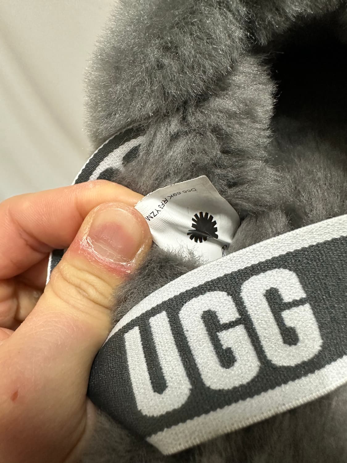 어그 UGG 펀게트 슬라이드 그레이 상품이미지8