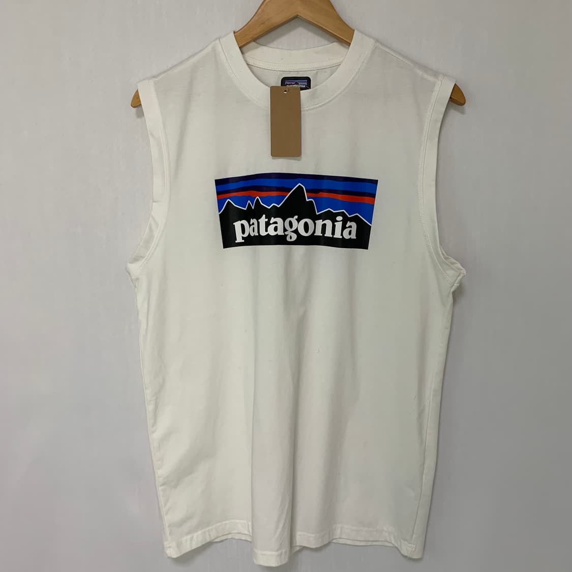 파타고니아 로고 프린팅 아이보리 슬리브리스 나시 민소매 티셔츠 XL 상품이미지2