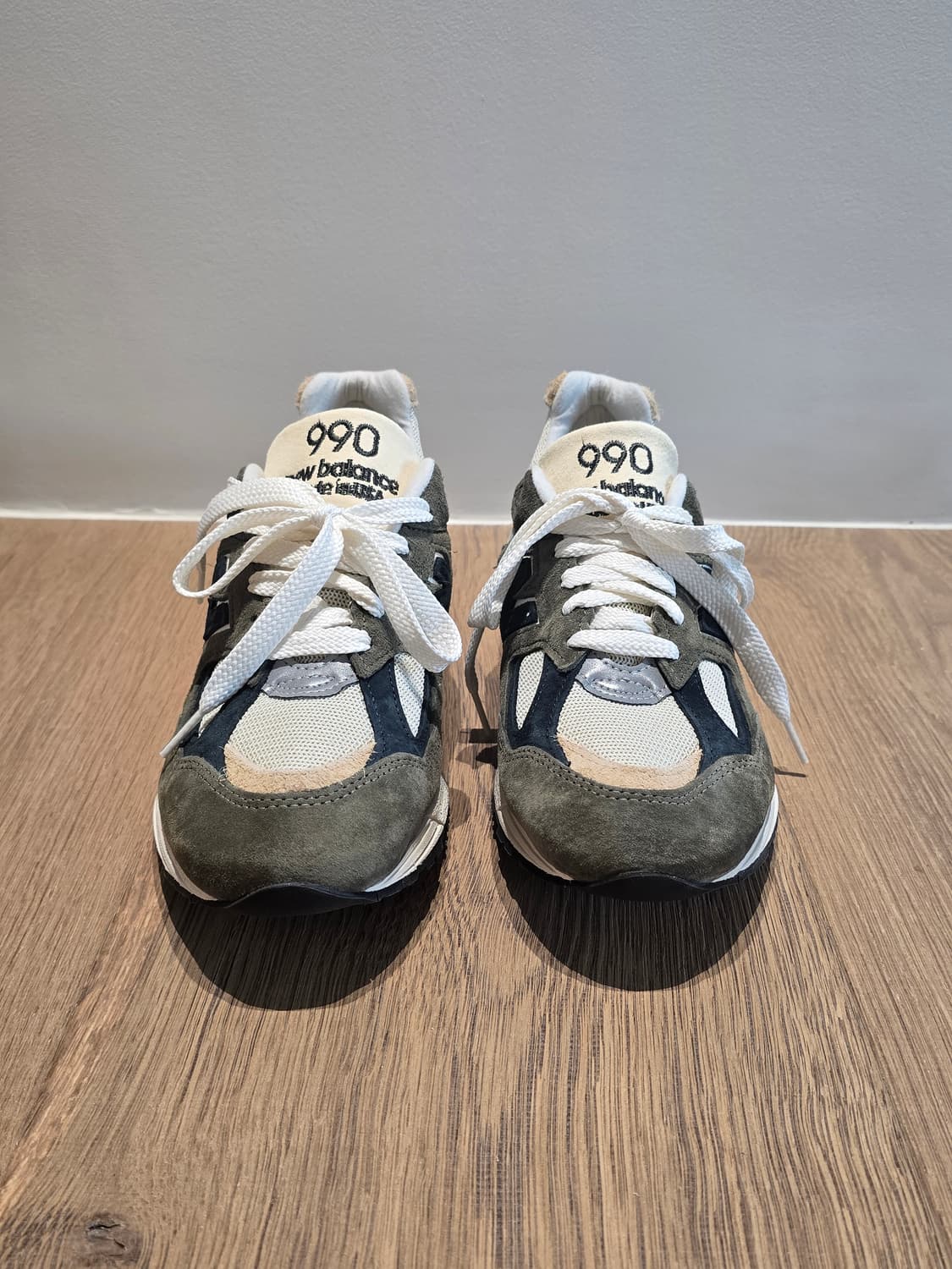 New Balance 990v2 Made in USA Olive 상품이미지1