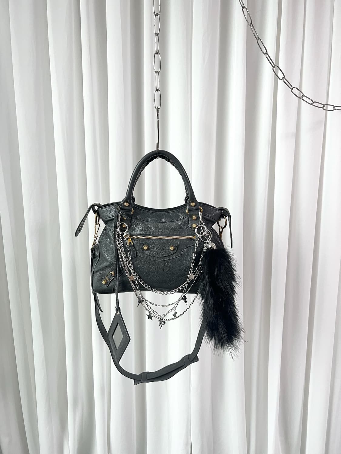 발렌시아가 시티 모터백 상품이미지1