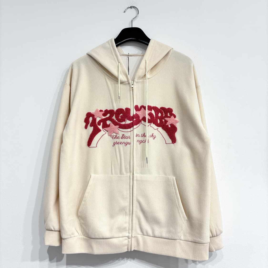 [새상품] 아이보리 뽀글이 로고 코듀로이 후드집업 상품이미지2