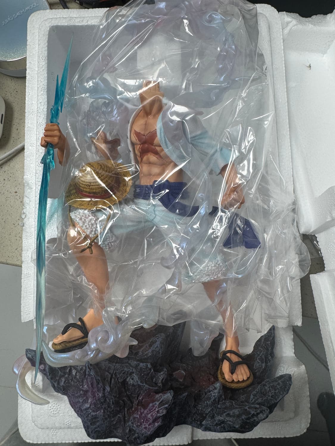 미개봉 새상품 원피스 니카 루피 피규어 상품이미지2