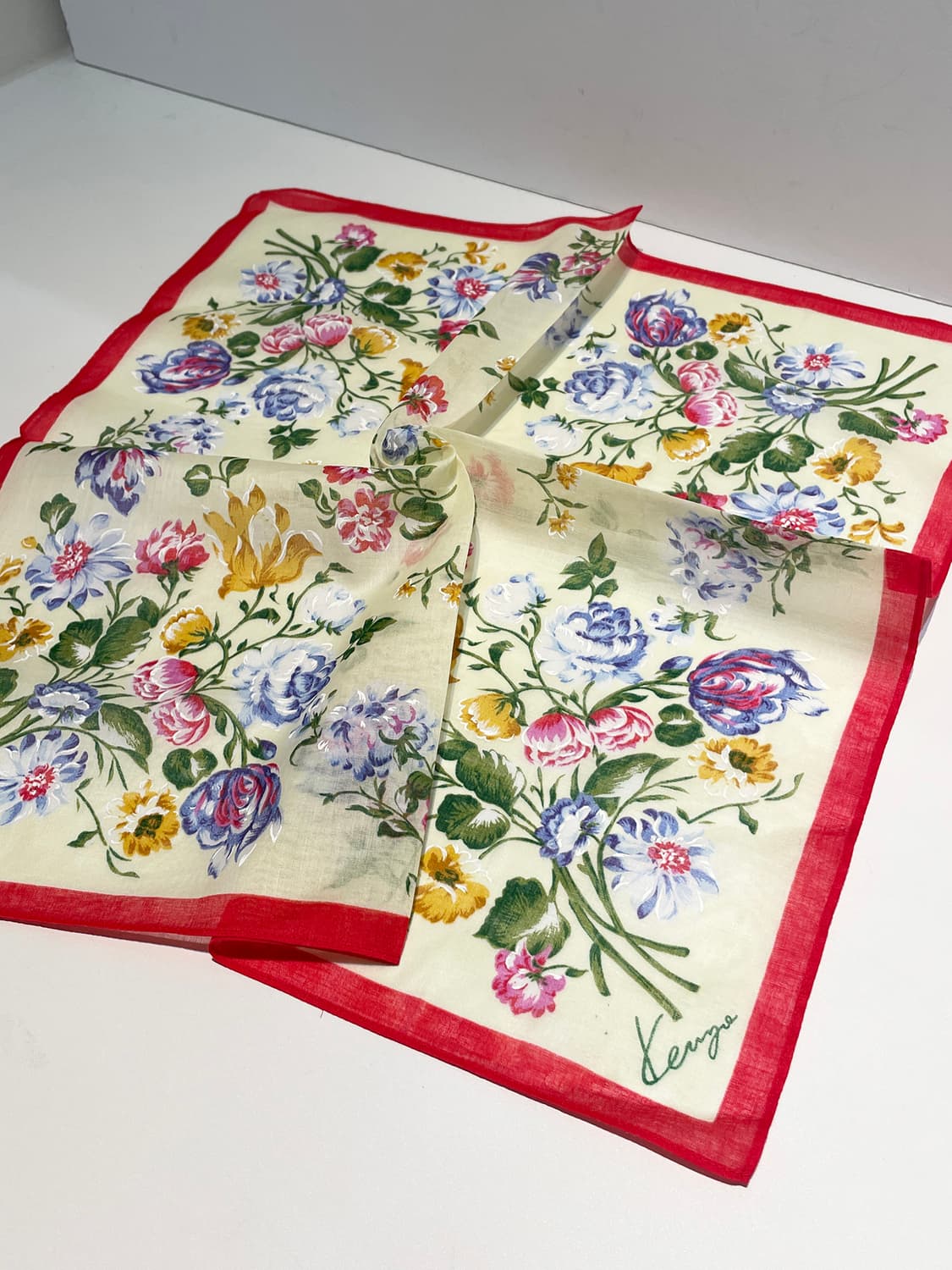 겐조 00s 재팬 플라워 패턴 쁘띠 손수건 A1455 상품이미지2