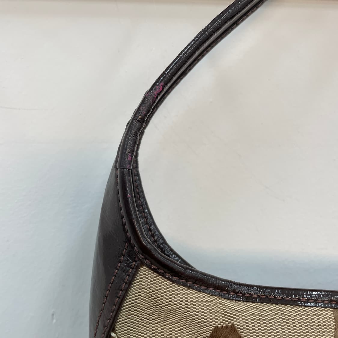 코치 시그니처 로고 y2k 호보 숄더백 상품이미지8