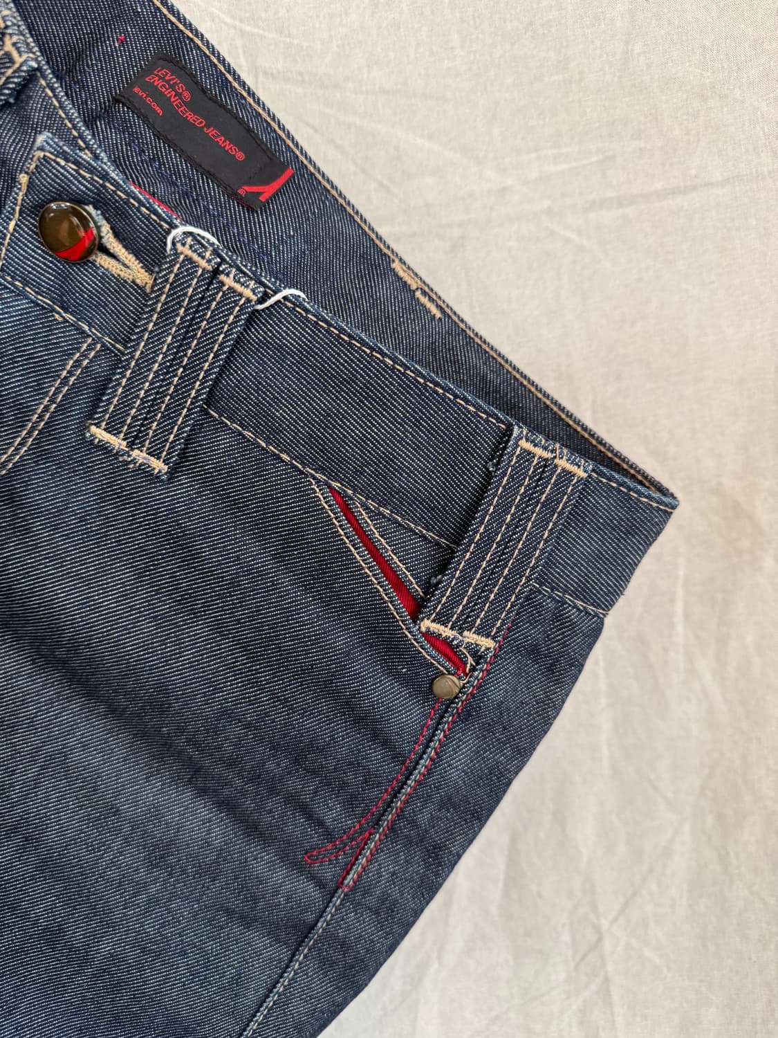 리바이스 엔지니어드진 데님 스커트 상품이미지5