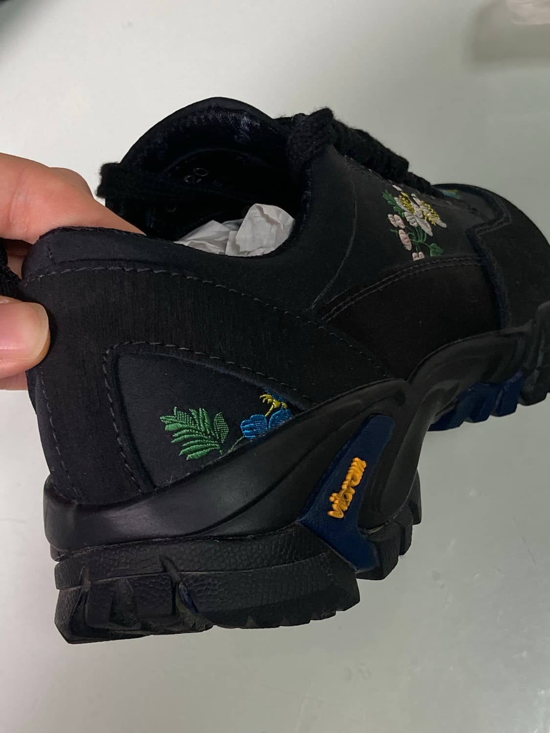 세실리아 반센 디엠므 플라워 스니커즈 상품이미지5