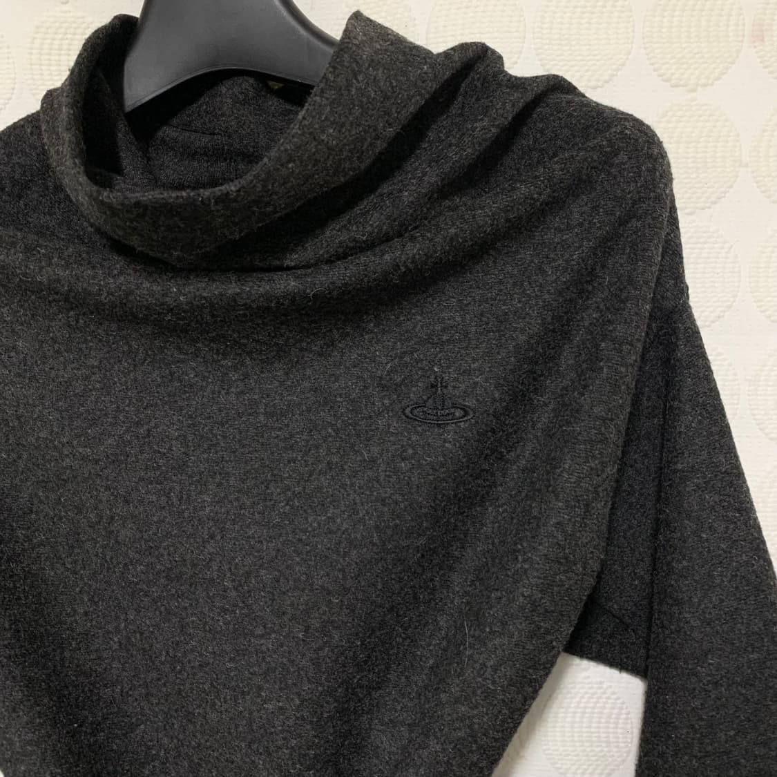 비비안 웨스트우드 입체 재단 울 원피스 상품이미지5