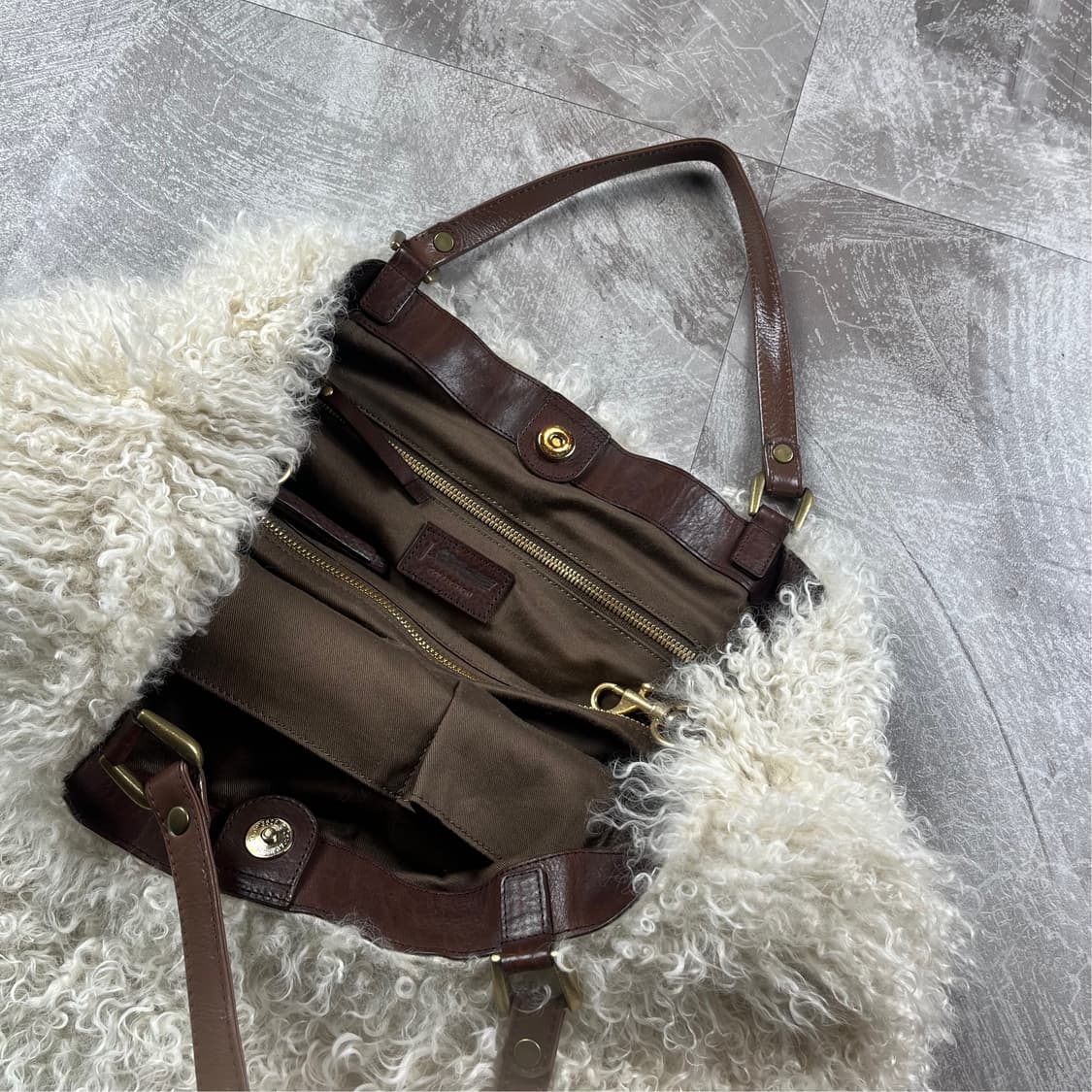 90s 가죽 퍼 도트 백 상품이미지2