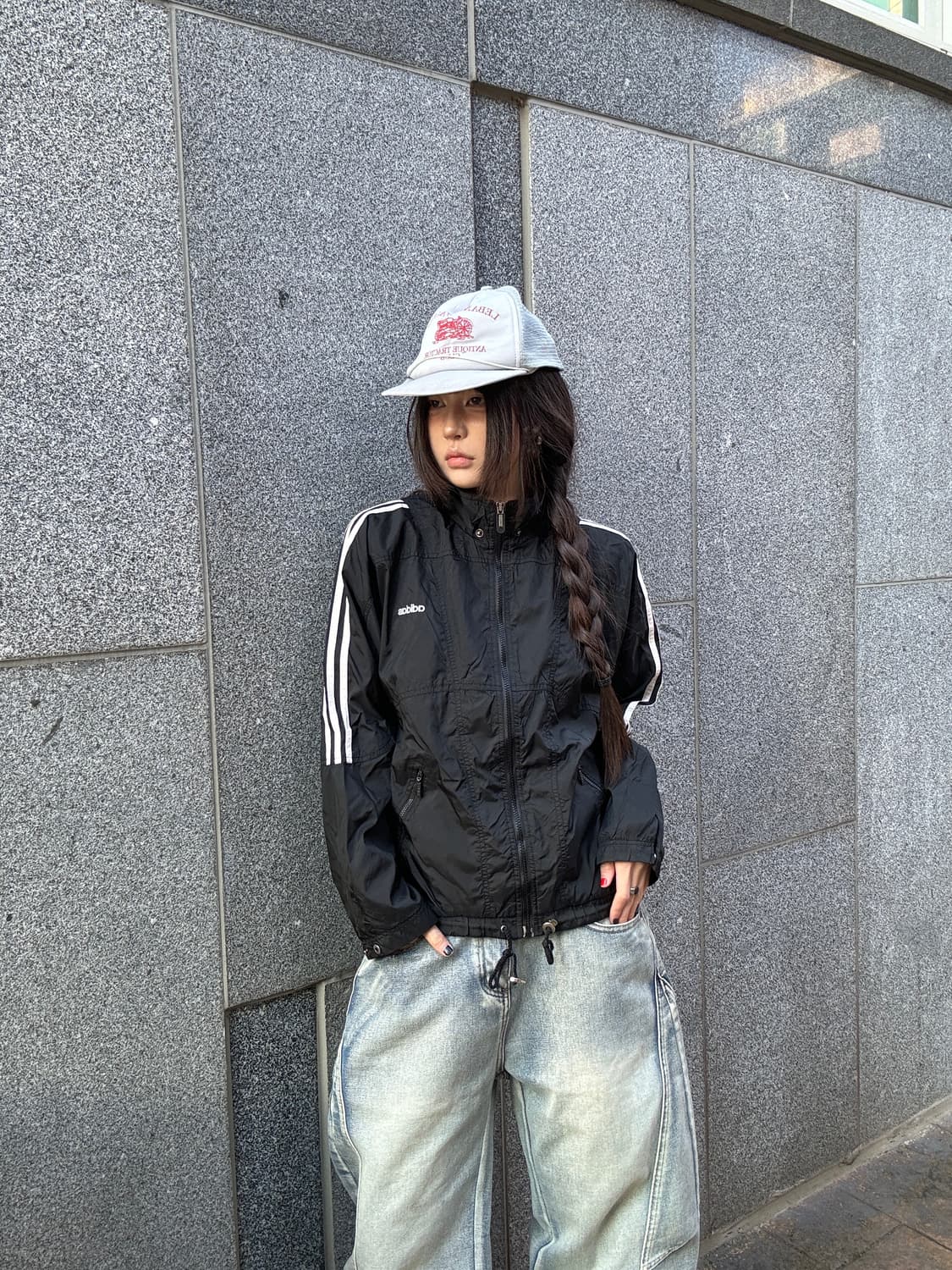 90s 올드스쿨 ADIDAS 블랙 트랙 바람막이 상품이미지2