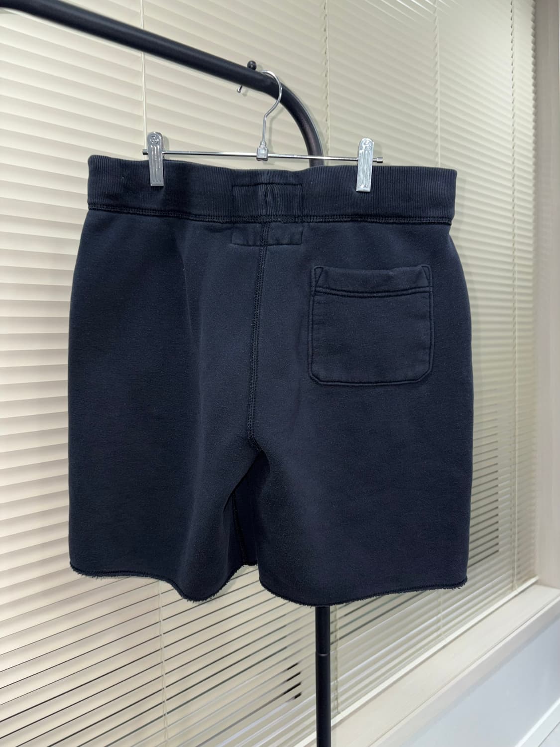 Abercrombie “Varsity Crest” Sweat Pants 상품이미지2