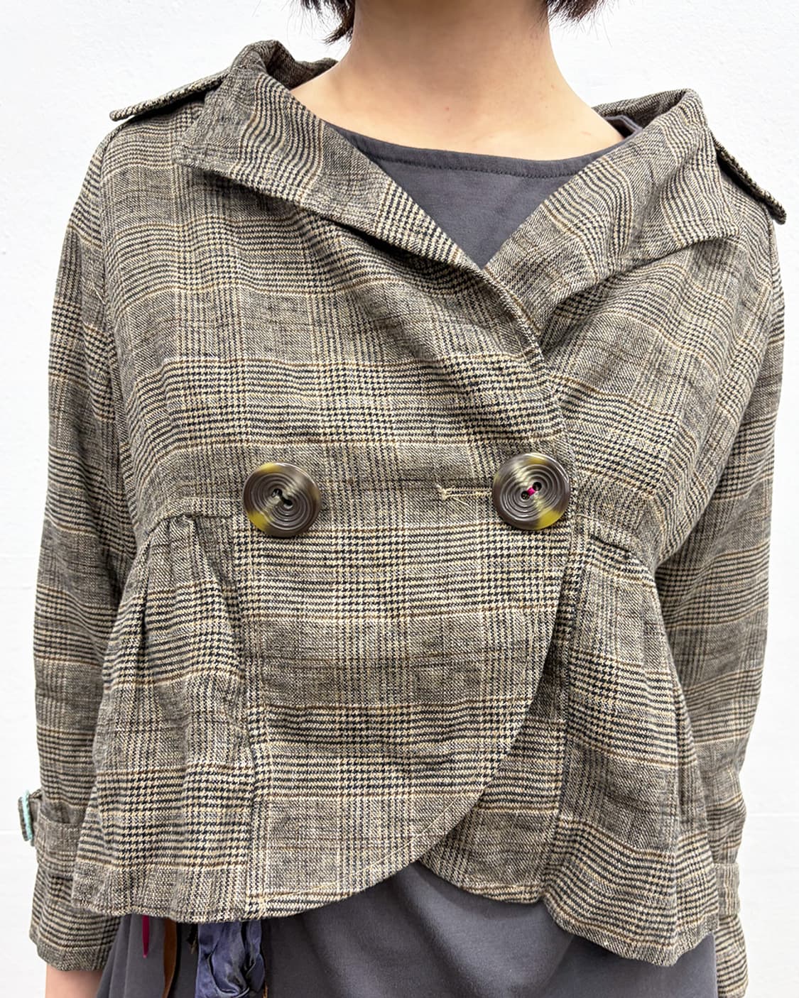 휴고 보스 오렌지 탭 빅 버튼 크롭 자켓 상품이미지5