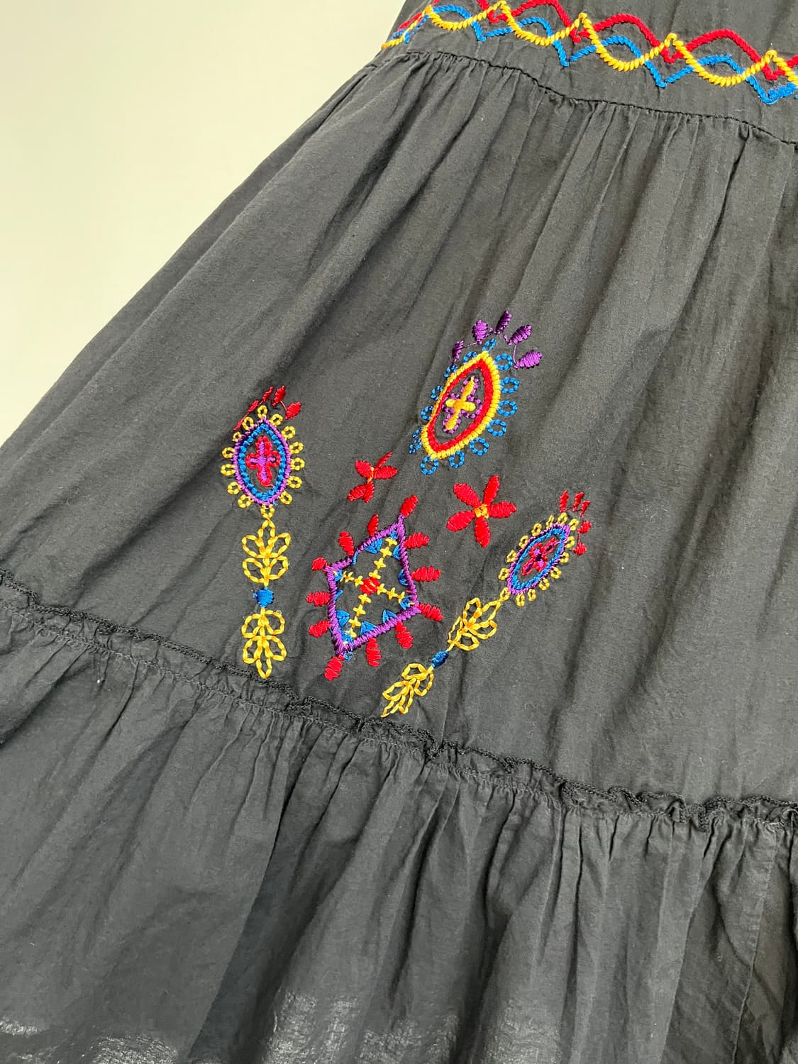 블랙 자수 레이스 롱 스커트 상품이미지4