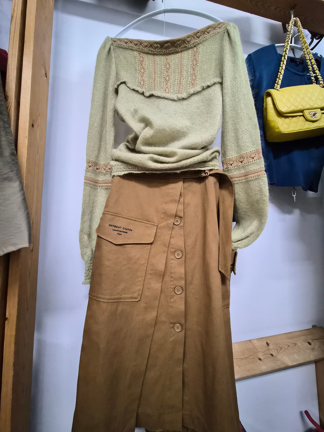 바네사브루노 모헤어 니트. 쥬시쥬디 언발스커트 상품이미지1