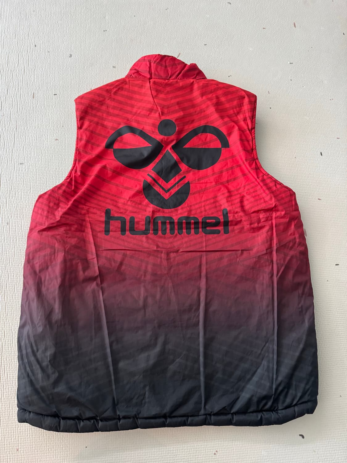 험멜 리버시블 패딩조끼 상품이미지3