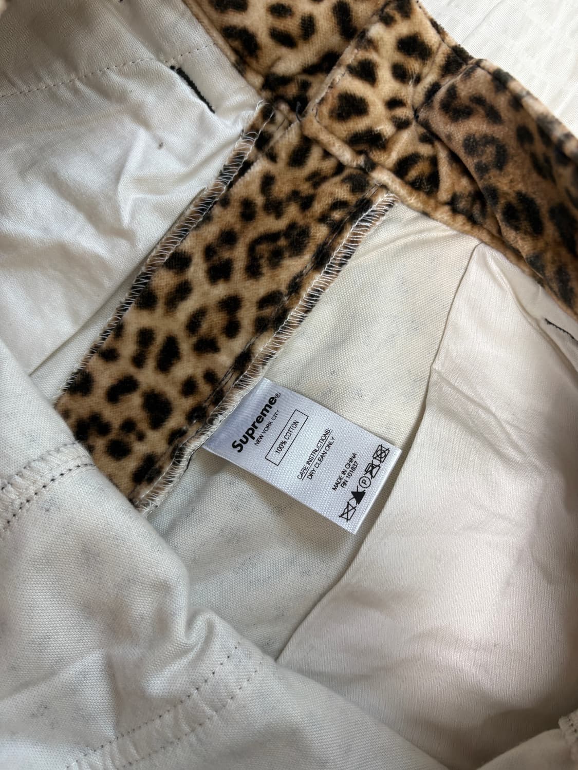 Supreme Velvet Leopard Flight Pants  상품이미지6