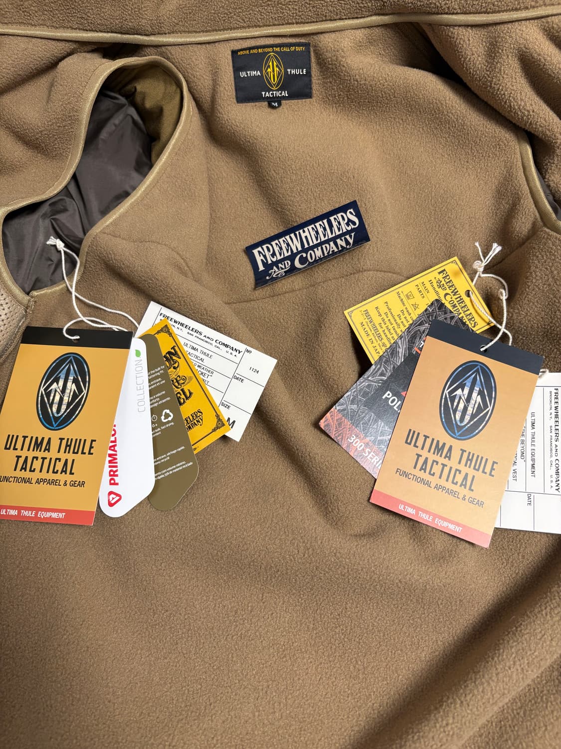 새상품) 프리휠러스 ECWCS 몬스터 자켓+비욘드 자켓 M 판매합니다. 상품이미지1