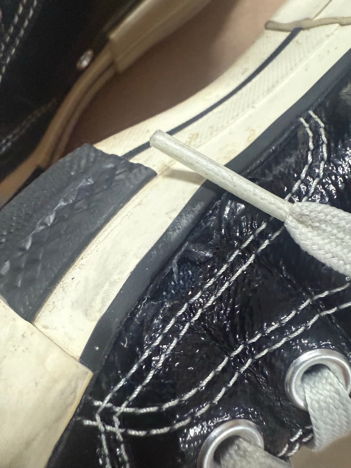 컨버스 x 다크쉐도우 터보다크 척 70 하이 블랙 래커드  상품이미지5