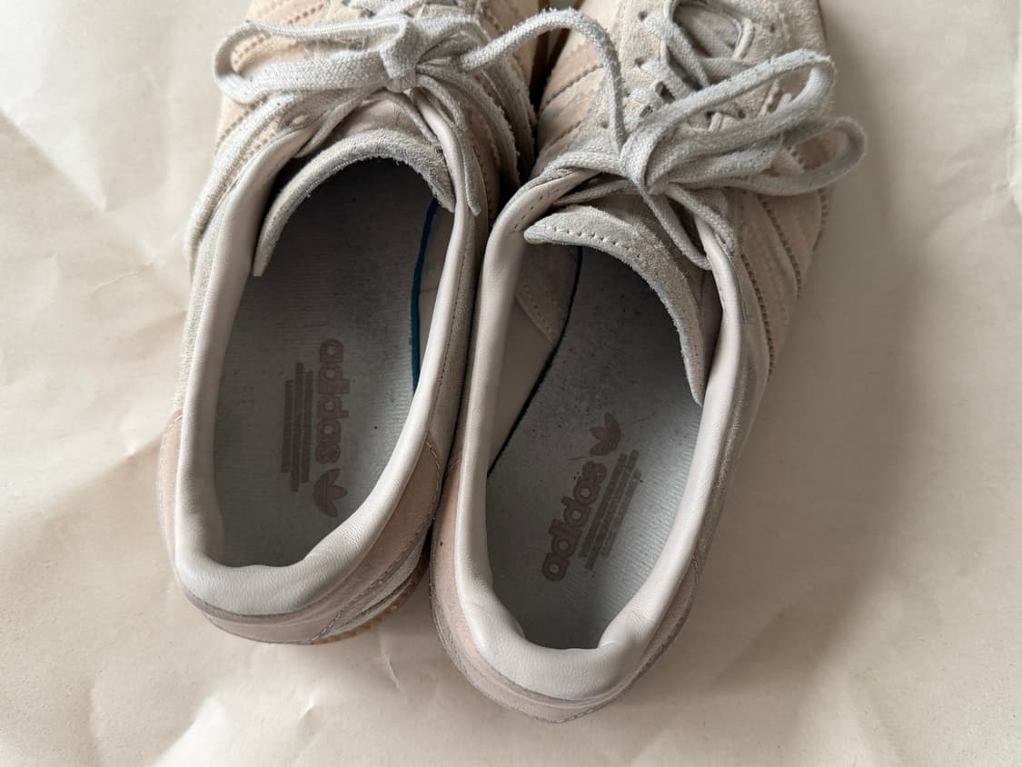 (240-245) 아디다스 버뮤다 크림 화이트 상품이미지5