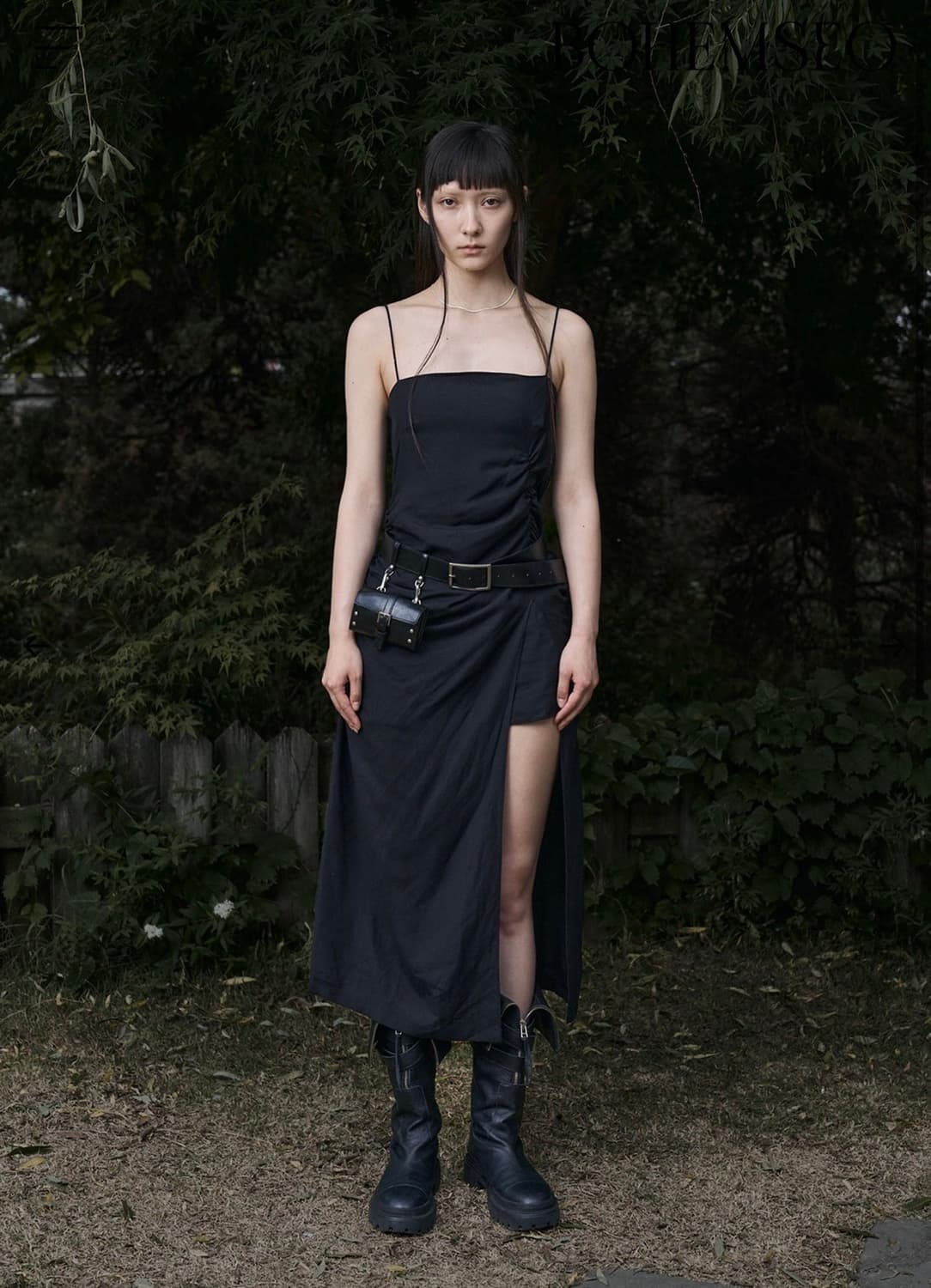 보헤미안서울 SHIRRING LINEN SLIT OPS, BLACK 상품이미지3