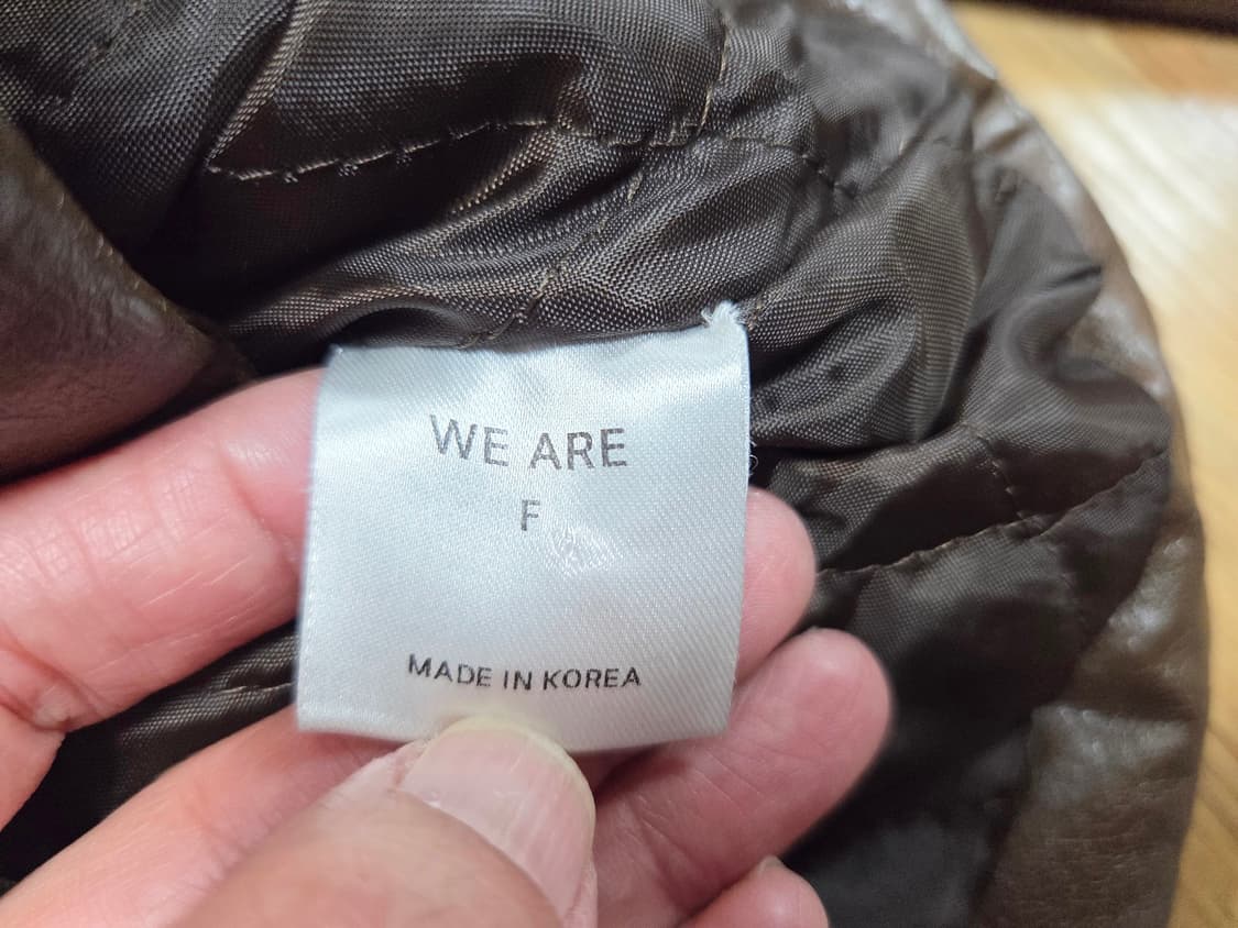 위아(WE ARE) 누빔안감 레더 블루종자켓 프리사이즈 상품이미지8