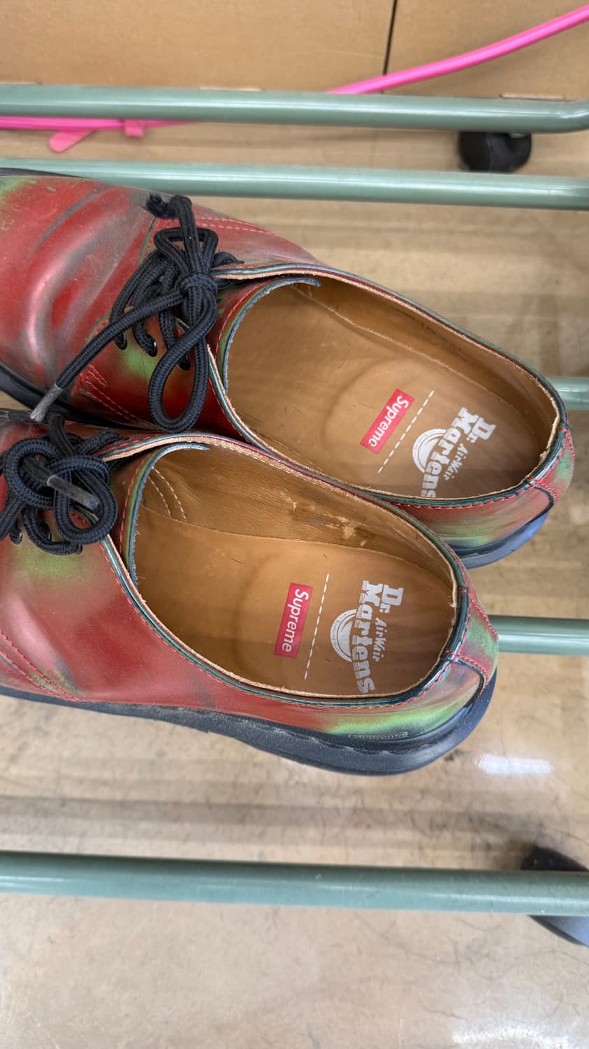 슈프림 닥터마틴 270 상품이미지4